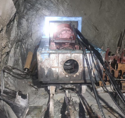 天井钻机施工队伍-华建智能工程